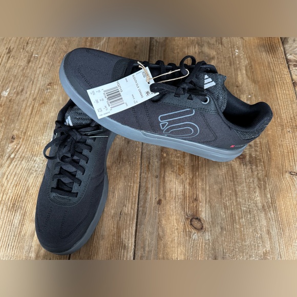 NEW Adidas Five Ten Sleuth DLX Canvas Men's $130 Size 10.5 - Picture 7 of 8